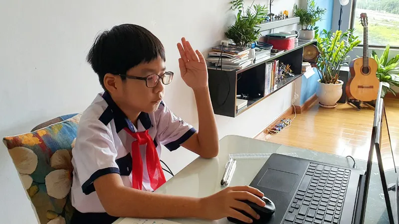 Tổng Công ty Điện lực TPHCM - Cung cấp điện liên tục phục vụ dạy và học trực tuyến