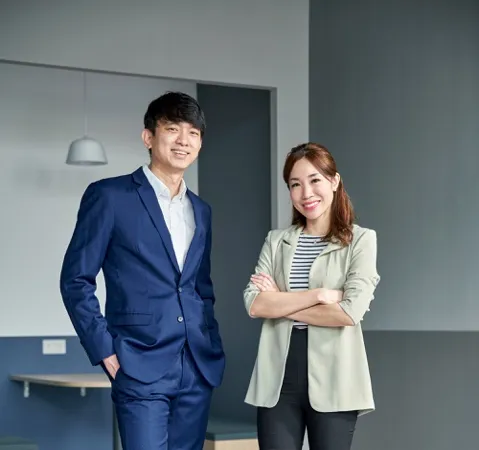 Ông Neo Zhizhong và bà Alicia Cheong, 2 nhà đồng sáng lập Geniebook 