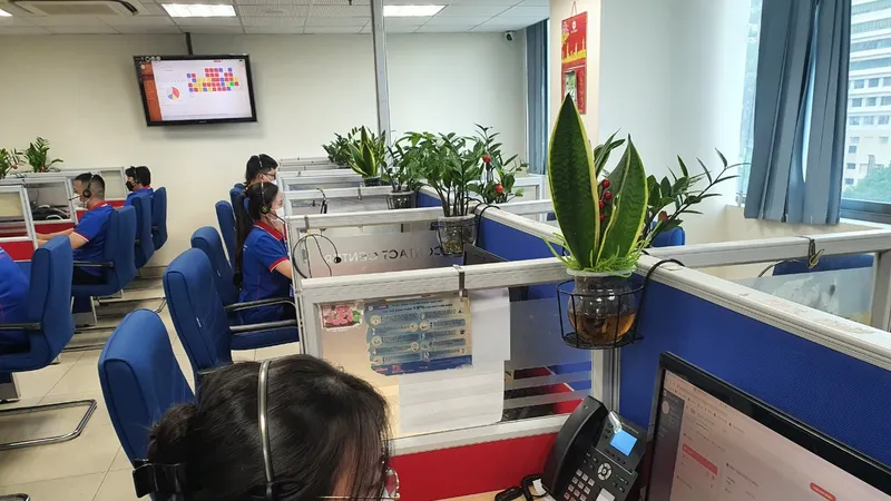 TPHCM: Khánh thành Tổng đài chăm sóc khách hàng đa kênh về điện