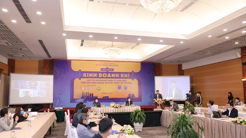 Toàn cảnh buổi Hội nghị Kinh doanh khí