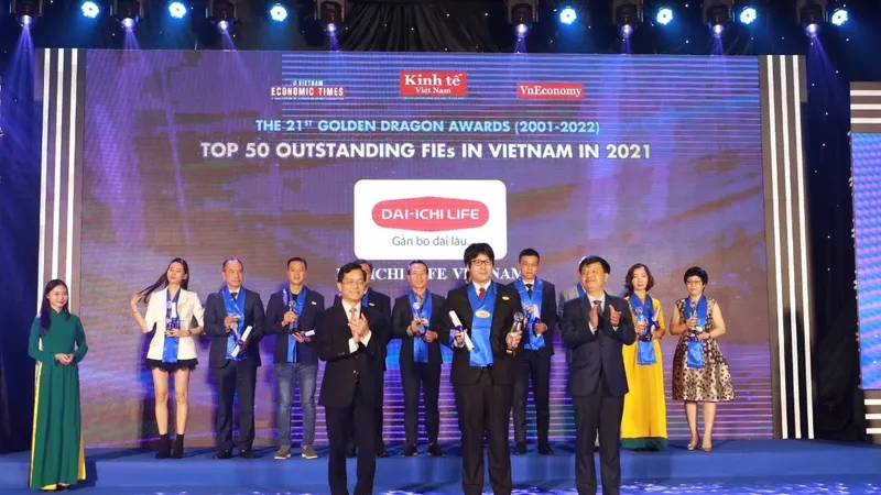 Dai-ichi Life Việt Nam nhận giải thưởng Rồng Vàng lần thứ 13 liên tiếp