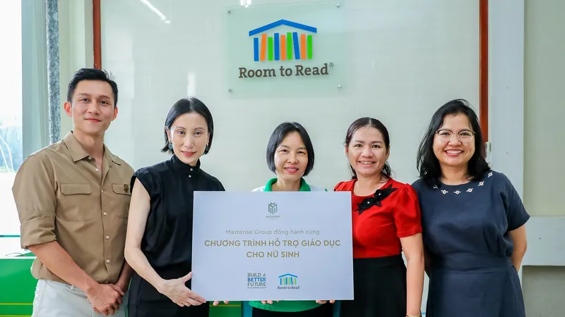 Masterise Homes trao quyền cho nữ sinh thông qua hỗ trợ giáo dục