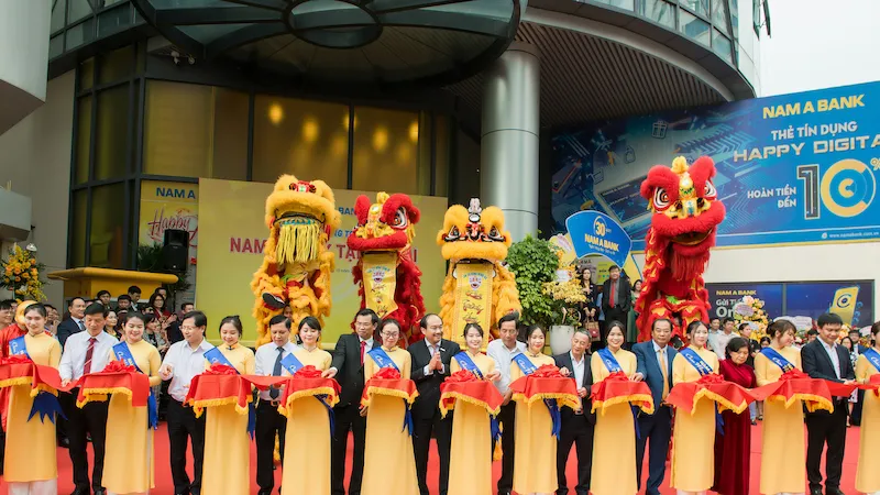 Nam A Bank Hà Nội là nơi làm việc của nhiều phòng ban quan trọng của Ngân hàng