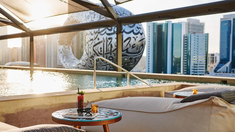 Bay cùng Emirates đến Dubai, nhận ưu đãi nghỉ đêm miễn phí tại khách sạn cao cấp