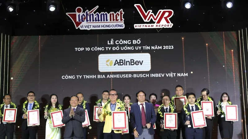 AB InBev 04 năm liên tiếp lọt Top 10 công ty đồ uống uy tín