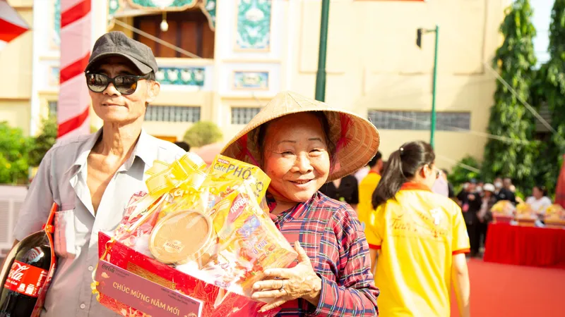 Coca-Cola Việt Nam mang tết diệu kỳ đến hàng ngàn hoàn cảnh khó khăn