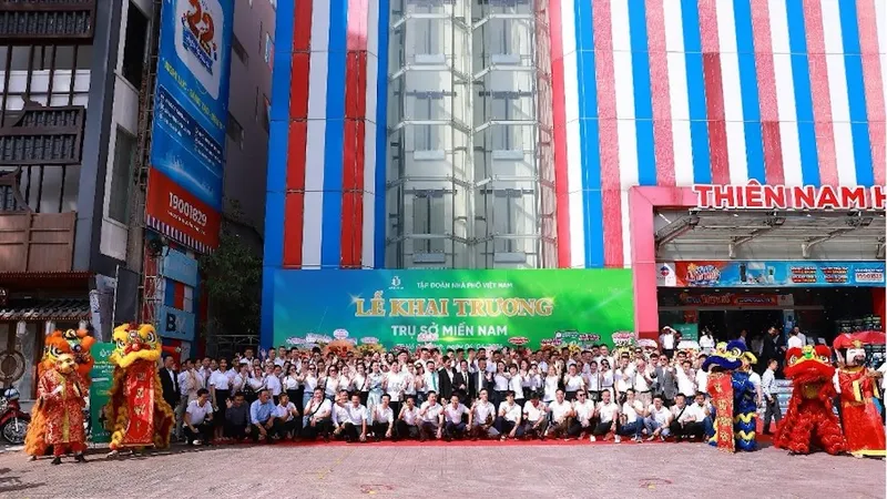 Đội ngũ chuyên nghiệp, cơ sở khang trang rộng gần 1.000m2 là tiền đề tạo niềm tin cho đối tác và khách hàng