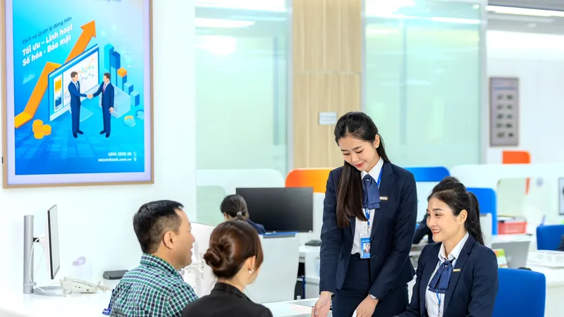 Fitch Ratings lần đầu xếp hạng tín nhiệm Sacombank với triển vọng ổn định