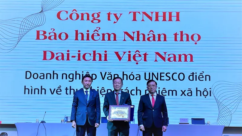 Dai-ichi Life Việt Nam nhận giải thưởng từ Liên hiệp các hội Unesco