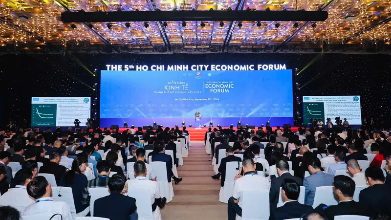 Toàn cảnh Diễn đàn Kinh tế TPHCM 2024