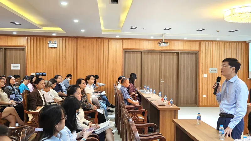 Lãnh đạo BHXH TPHCM tuyên truyền Luật BHXH năm 2024 đến doanh nghiệp