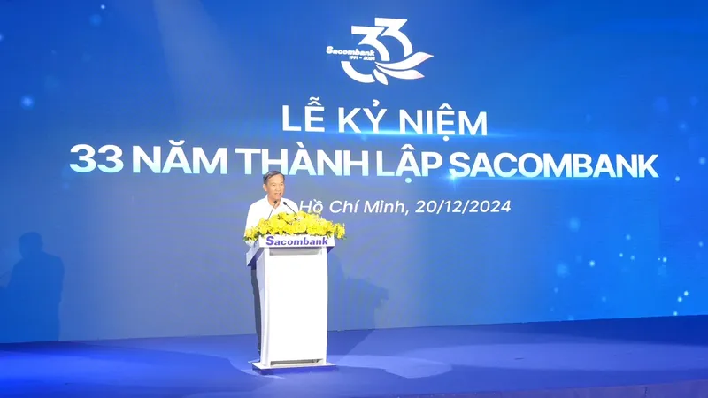 Ông Dương Công Minh, Chủ tịch HĐQT Sacombank phát biểu khai mạc buổi lễ