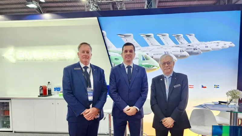 Gian hàng Embraer tại Triển lãm Quốc phòng Quốc tế Việt Nam 2024