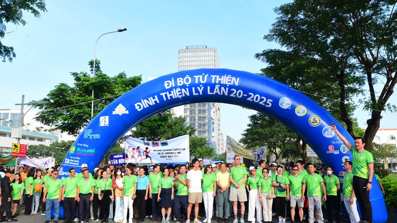 Chương trình Đi bộ từ thiện Đinh Thiện Lý lần thứ 20
