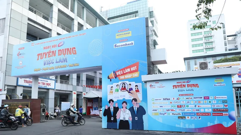 Ngày hội Tuyển dụng việc làm năm 2025 tại Đại học Công nghiệp TPHCM