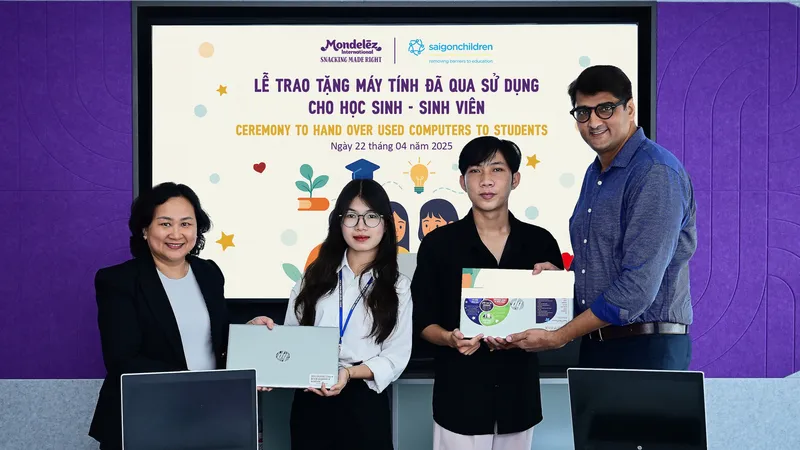 Mondelez Kinh Đô tiếp tục hành trình tiếp sức tri thức cho học sinh, sinh viên Việt Nam
