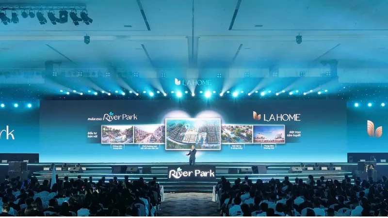 Sự kiện Kick-off của River Park đã thu hút hơn 2.000 chuyên viên kinh doanh ưu tú và hơn 30 đối tác chiến lược uy tín