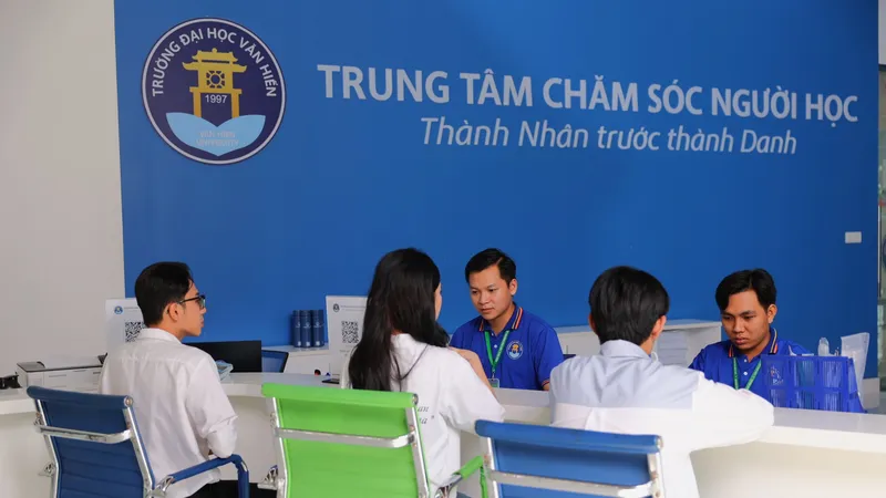 Trường Đại học Văn Hiến luôn đồng hành cùng thí sinh trong việc định hướng tương lai nghề nghiệp trong các hoạt động tư vấn, hướng nghiệp, ngày hội tư vấn tuyển sinh