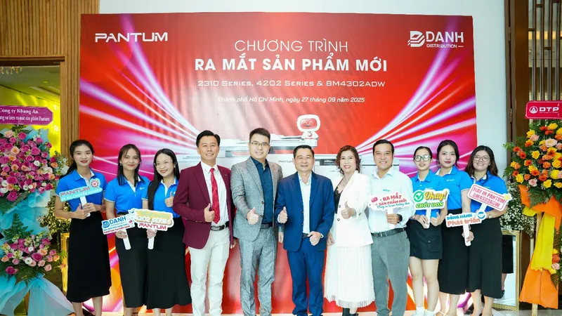 Đại diện Công ty Cổ phần Phân phối Danh tại buổi ra mắt sản phẩm mới