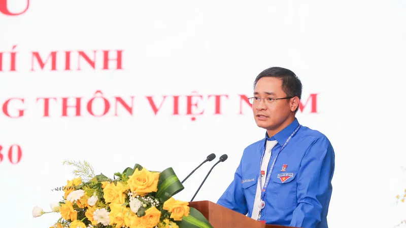 Đồng chí Phạm Chí Thành, Uỷ viên Ban Chấp hành Đoàn Thanh niên Chính phủ, Uỷ viên Ban Chấp hành Đảng bộ, Phó Tổng Giám đốc, Bí thư Đoàn Thanh niên nhiệm kỳ 2022 – 2027 phát biểu khai mạc Đại hội