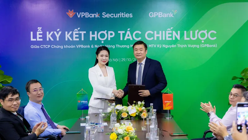 Lễ ký kết hợp tác chiến lược