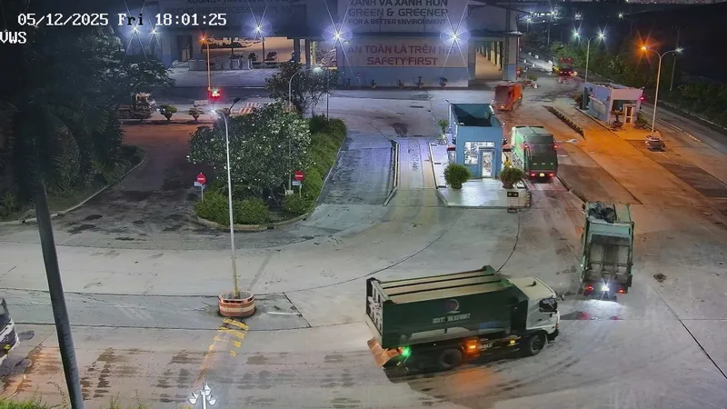 Từ ngày 1-12 đến nay, hoạt động tiếp nhận rác ban đêm tại bãi Đa Phước diễn ra ổn định, không phát sinh sự cố hoặc ảnh hưởng đến quy trình thu gom – vận chuyển của thành phố, doanh nghiệp khẳng định.