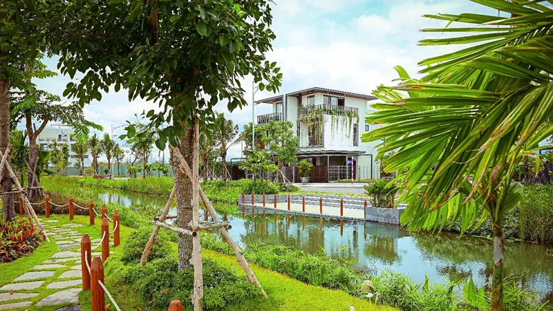 Căn nhà mẫu biệt thự ven kênh - một trong số căn mẫu của dự án LA Home được giới thiệu tại sự kiện qua