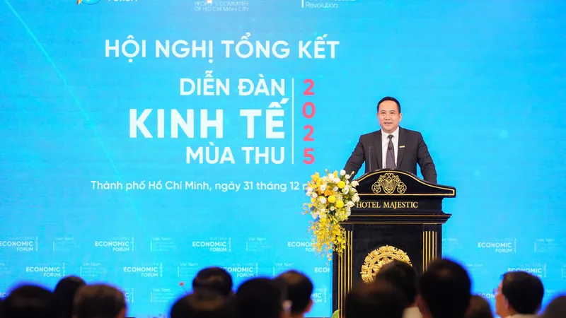 Ông Hà Huy Cường, Phó Tổng giám đốc Nam A Bank phát biểu tại chương trình