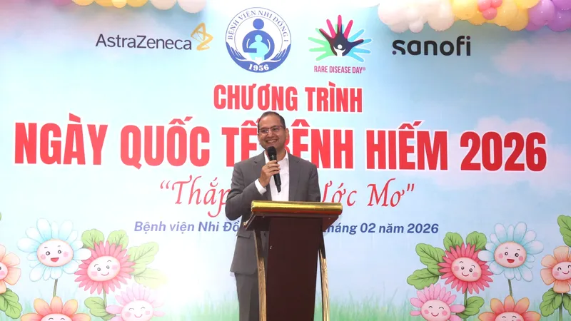Tổng Giám đốc AstraZeneca Việt Nam phát biểu trong sự kiện hưởng ứng Ngày quốc tế Bệnh Hiếm tại Bệnh viện Nhi đồng 1