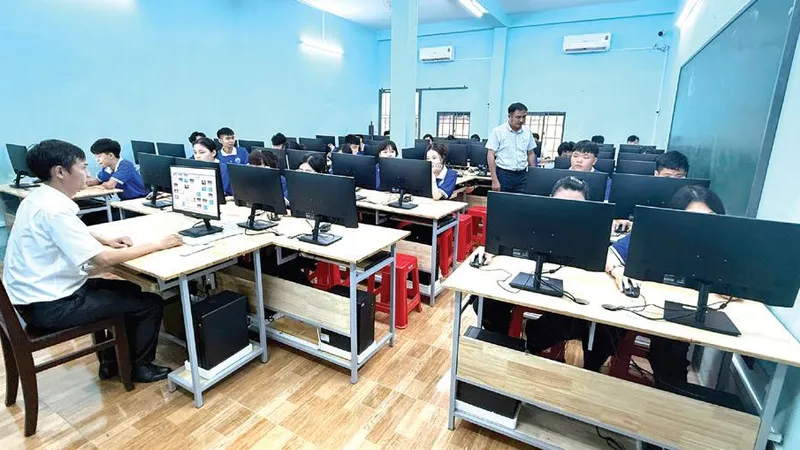 Phòng thực hành tại Trường Trung cấp Kinh tế Công nghệ Việt Mỹ