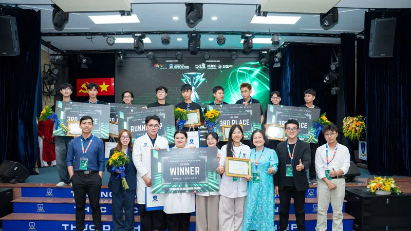 Dự án HealthTrace và VeriChainIDS của sinh viên Trường Đại học Nguyễn Tất Thành xuất sắc đạt Giải Nhất và Giải Ba Bảng Blockchain