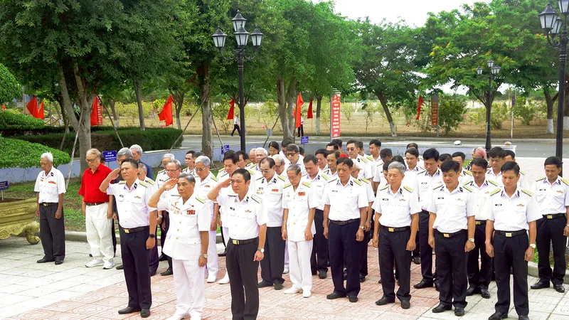 Gặp mặt kỷ niệm 70 năm thành lập Hải quân nhân dân Việt Nam