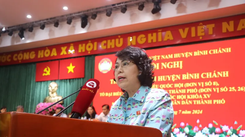 Cử tri huyện Bình Chánh đề nghị giải quyết dứt điểm Dự án Sing - Việt