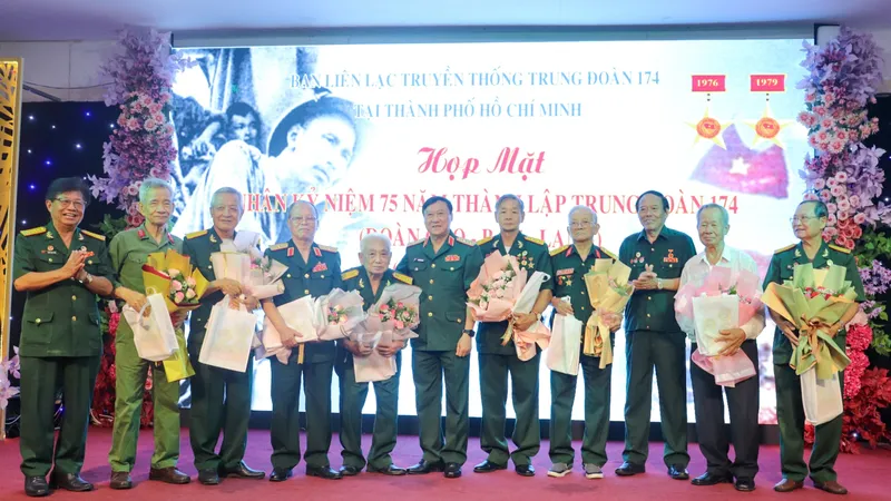 Ban liên lạc Cựu chiến binh Trung đoàn 174 họp mặt ngày truyền thống