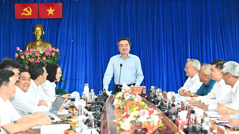 Xây dựng văn kiện đại hội dựa trên tiềm năng, lợi thế của địa phương