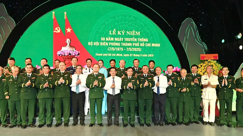 Khắc sâu hình ảnh Bộ đội Biên phòng TPHCM trong lòng nhân dân