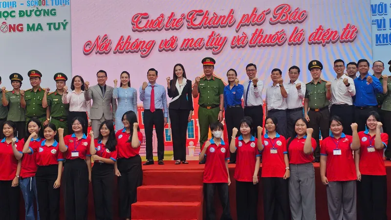 Tuổi trẻ TPHCM xung kích trong cuộc chiến chống ma túy và thuốc lá điện tử 