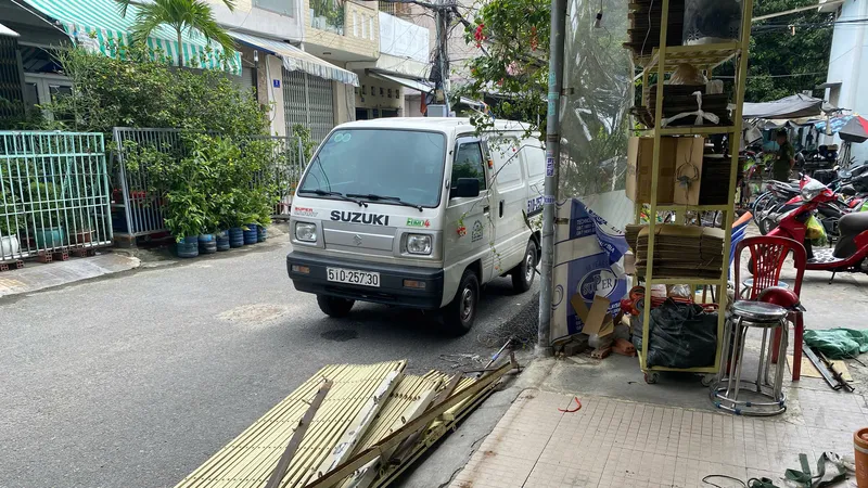 Gỡ bỏ "chuồng cọp" ở cư xá Độc Lập 
