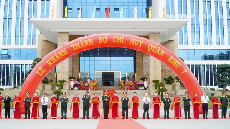 Khánh thành dự án xây dựng Sở Chỉ huy Quân khu 7