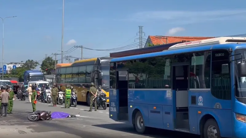 Tai nạn giao thông khiến nữ sinh tử vong trên đường đi học