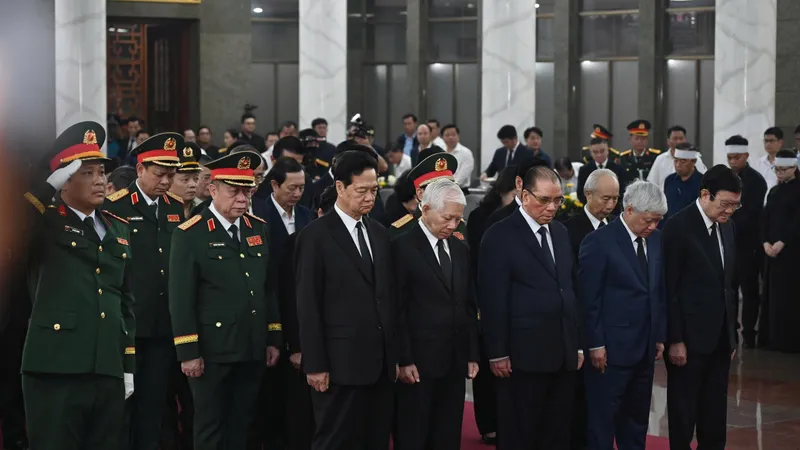 Lãnh đạo Đảng, Nhà nước viếng Đại tướng, Anh hùng Lực lượng vũ trang nhân dân Lê Văn Dũng