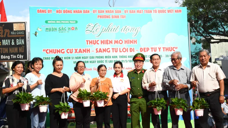 Phường Bình Tây lan tỏa tinh thần xây dựng chung cư xanh 