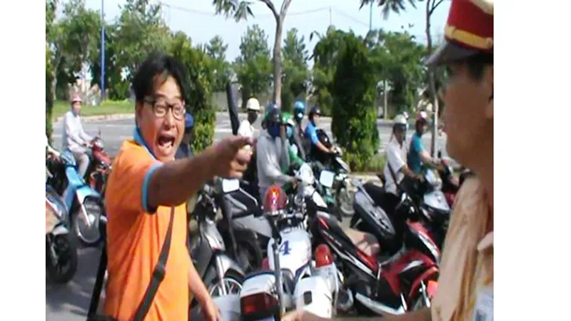 Thủ tướng yêu cầu xét xử lưu động một số vụ án điểm về chống người thi hành công vụ