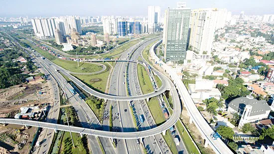 Chính phủ bàn về cơ chế, chính sách thí điểm phát triển TPHCM