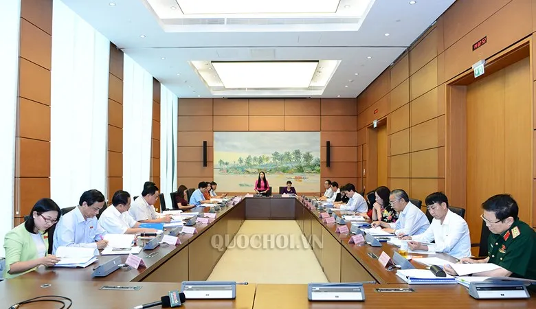 Quốc hội thảo luận tại tổ chiều 29-5 về luật cảnh sát biển và Luật đặc xá sửa đổi