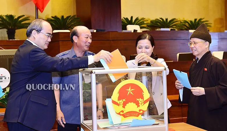 Chiều nay 25-10, công bố kết quả lấy phiếu tín nhiệm
