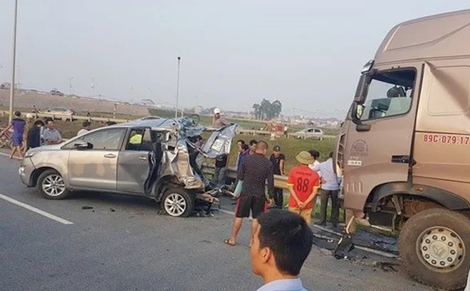 Vụ án lùi xe trên cao tốc Thái Nguyên - Hà Nội phải thành một án lệ