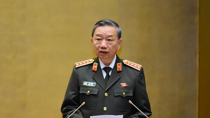 Bộ trưởng Tô Lâm giải trình trước Quốc hội, ảnh Viết Chung