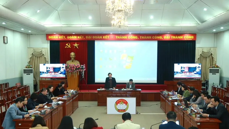 Hội nghị mặt trận ngày 20-2