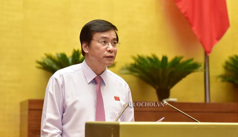 Tổng Thư ký Quốc hội - Chủ nhiệm Văn phòng Quốc hội Nguyễn Hạnh Phúc phát biểu tại phiên họp sáng 22-5-2020. Ảnh: QUOCHOI